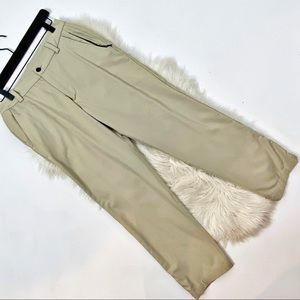 Lululemon Khaki Riding golf pants-size 30